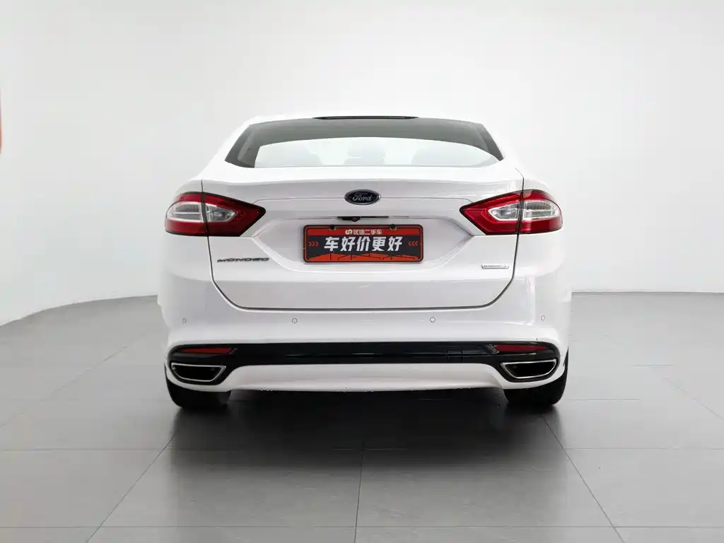 Ford Mondeo 2013 2.0L GTDi200 Luxury