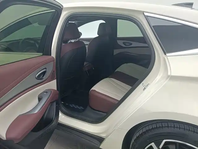 BYD Seal 07 DM-i — миниатюра 13