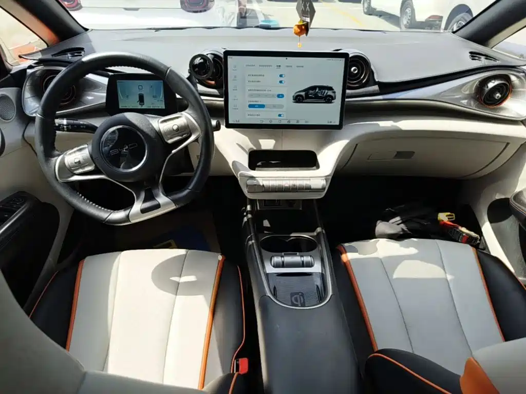 BYD Dolphin — миниатюра 10
