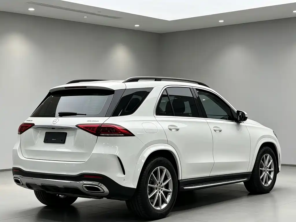 Mercedes-Benz GLE (Import) — миниатюра 4