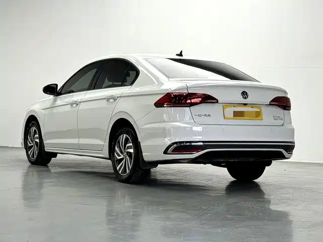 Volkswagen Bora — миниатюра 7