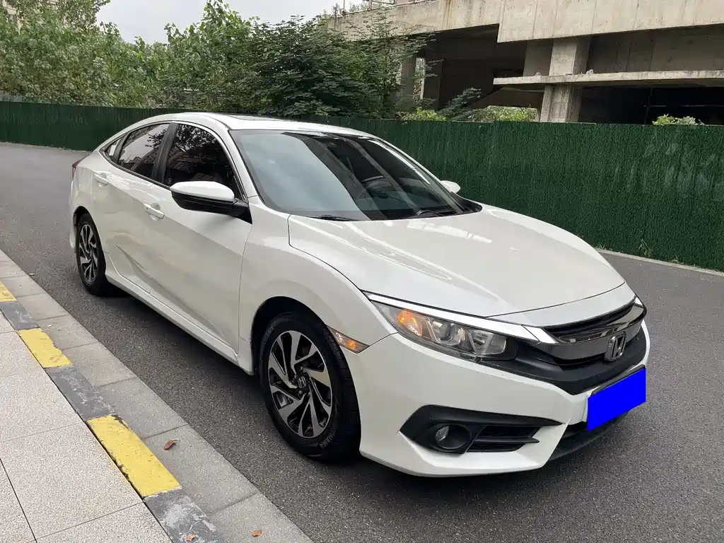 Honda Civic — миниатюра 3