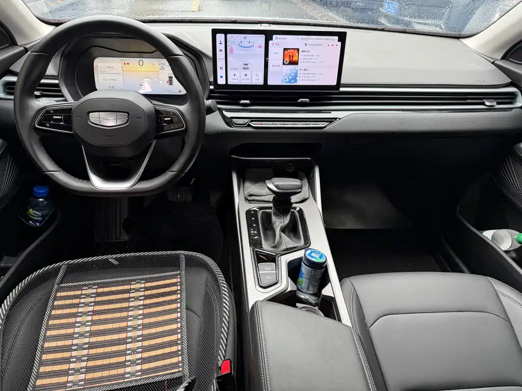 Geely Emgrand — миниатюра 8