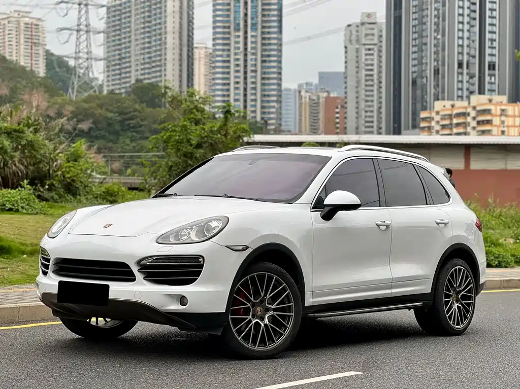 Porsche Cayenne 2014