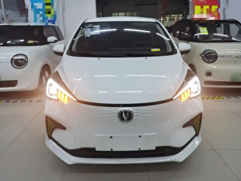 Changan Benben E-Star — миниатюра 3