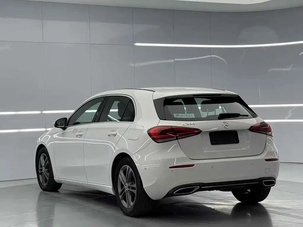 MERCEDES-BENZ A CLASS