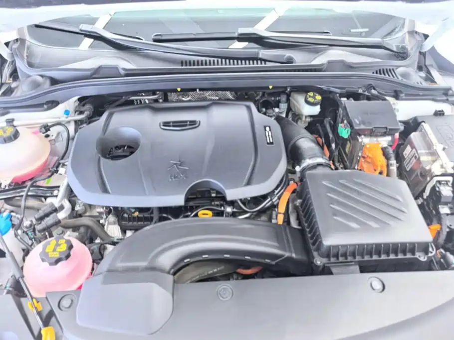 Geely Emgrand L HiP L HiP 2022 1.5TD-DHT Pro 100KM Super