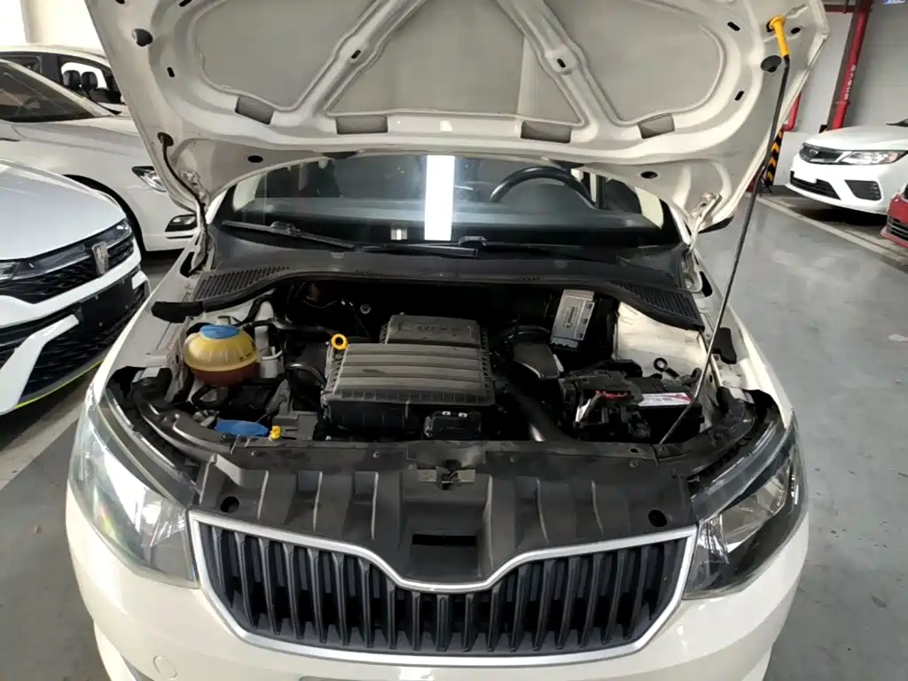 Skoda Fabia — миниатюра 20