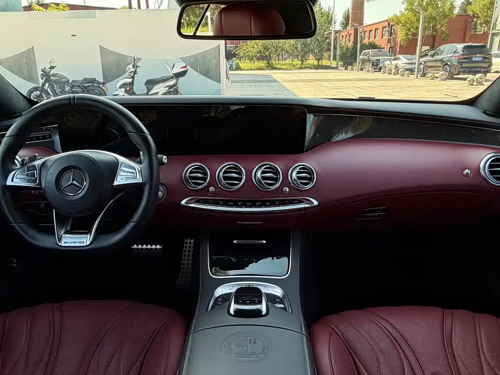 Mercedes-Benz S-Class AMG — миниатюра 8