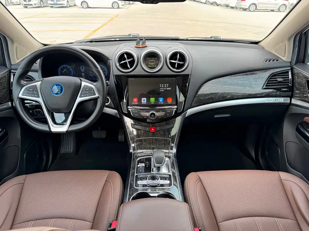 BYD Tang New Energy — миниатюра 11