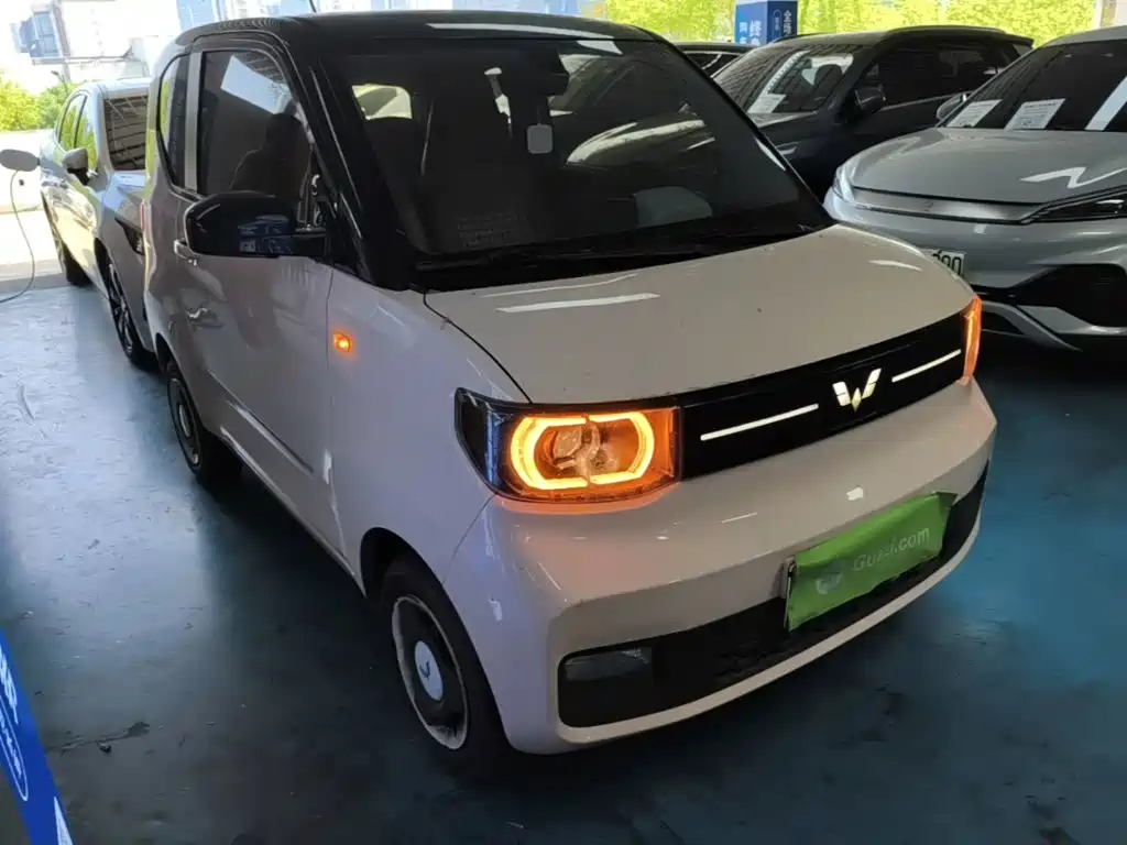 Wuling MINIEV — миниатюра 4