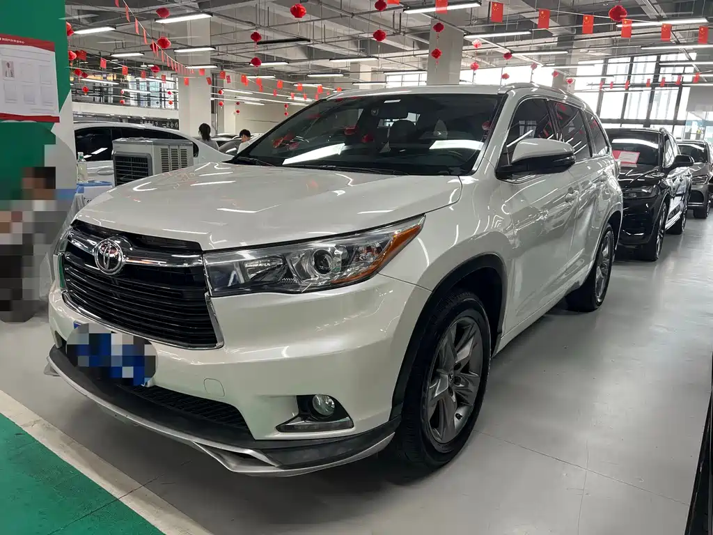Toyota Highlander 2016