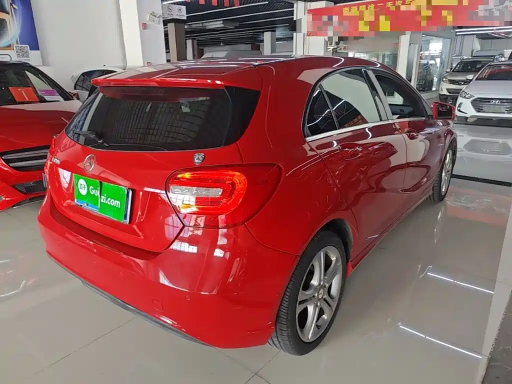 Mercedes-Benz A-Class (Import) — миниатюра 7