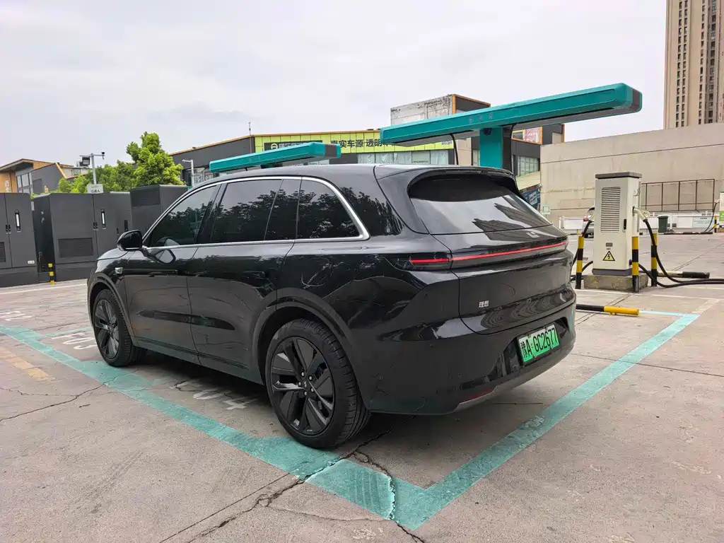 Li Auto L6 2024 Pro