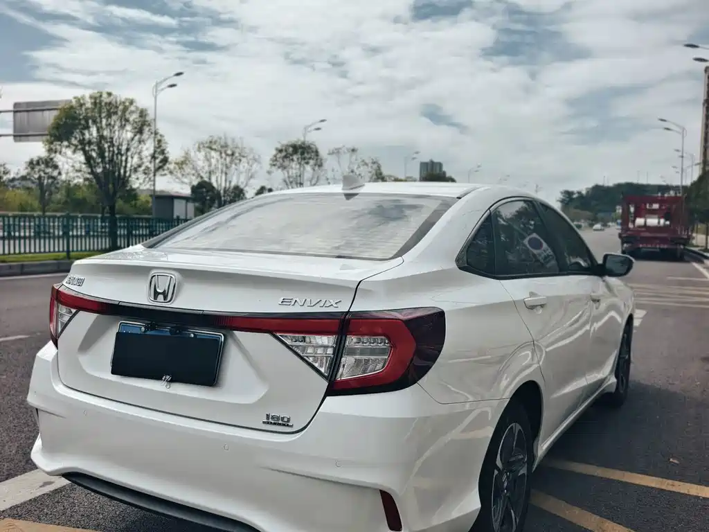 Honda Envix — миниатюра 6