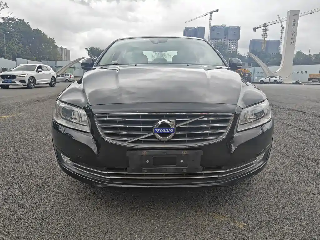 Volvo S80L — миниатюра 2