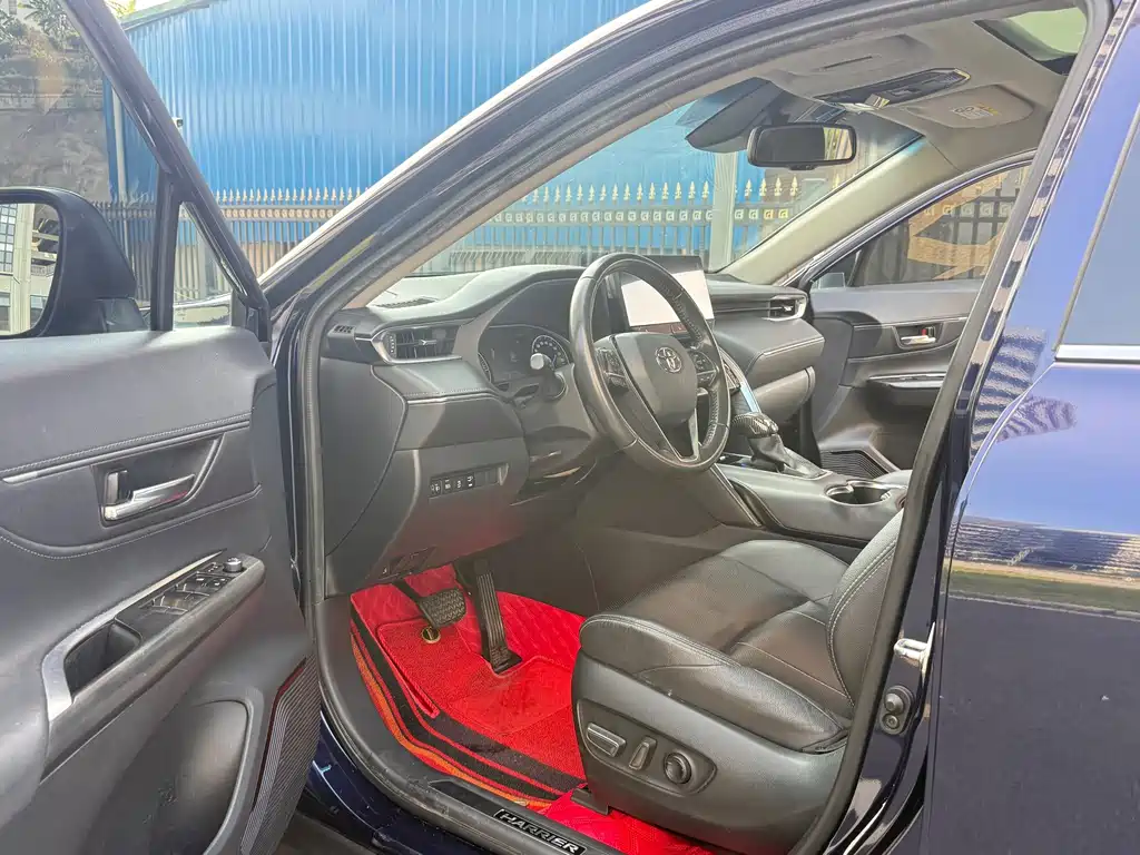 Toyota Harrier — миниатюра 4