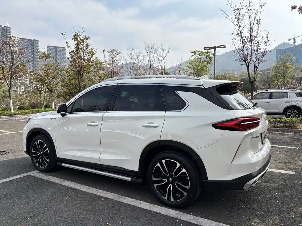 GAC TRUMPCHI GS4 PLUS