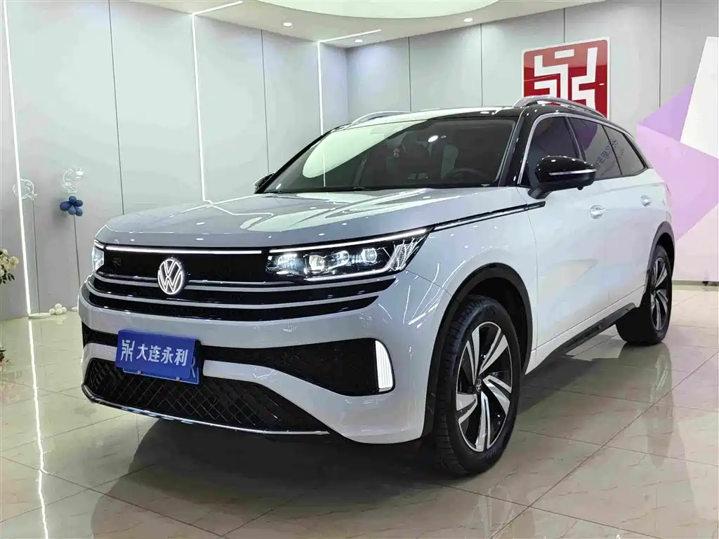Volkswagen Tavendor 2024 380TSI 4WD R-Line Patrol Tour Enjoy