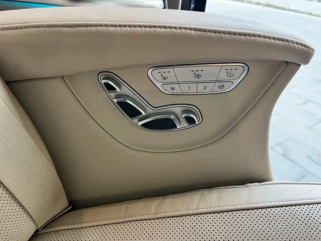 Mercedes-Benz V-Class V 2016 V 260 L Luxury Long Wheelbase