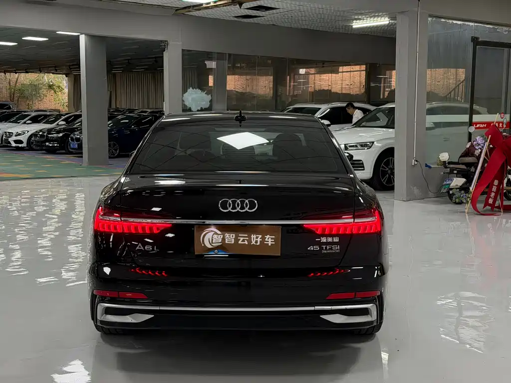 Audi A6L 2023 45 TFSI quattro