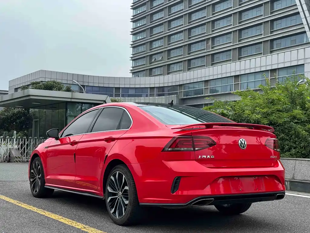 Volkswagen Lamando 2017 2.0T GTS