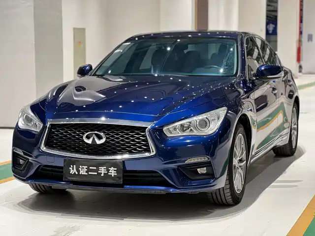 INFINITI  Q50L 2019