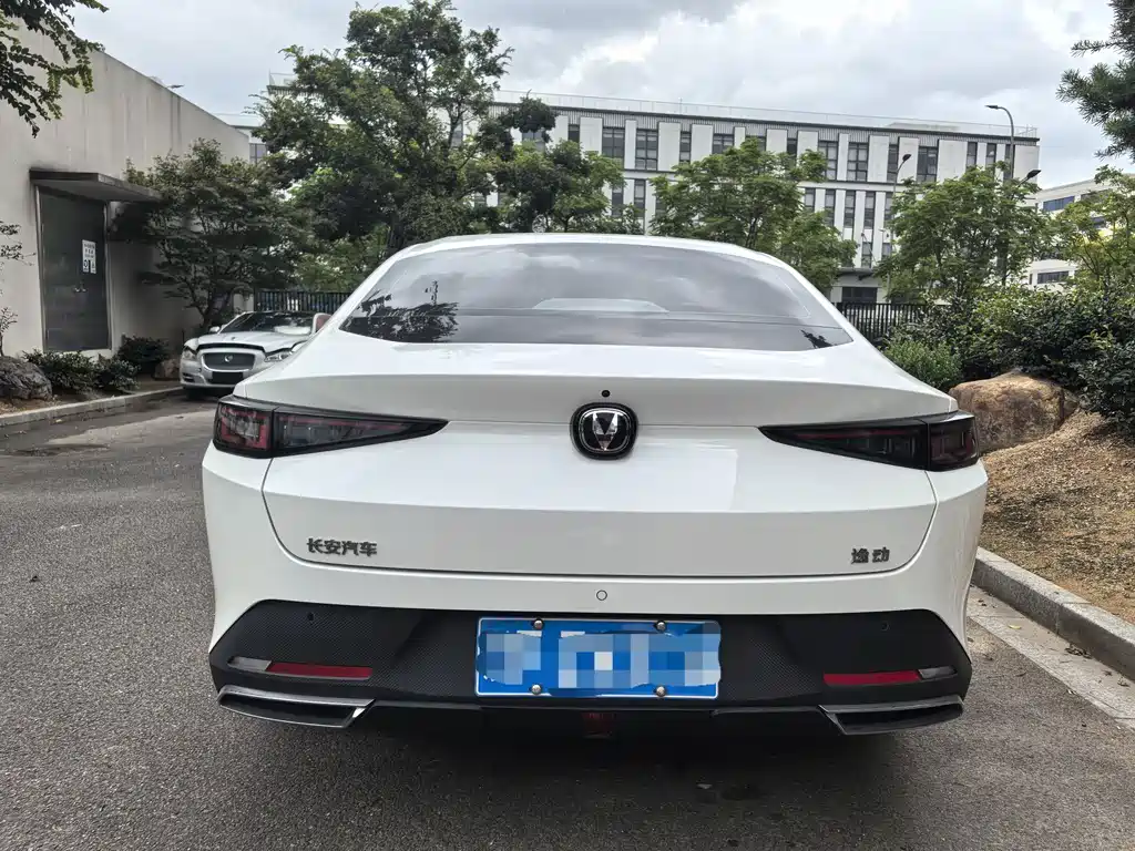 Changan Eado — миниатюра 15