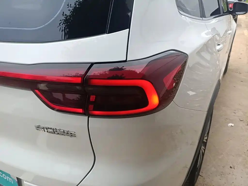 Chery Tiggo 8 — миниатюра 8
