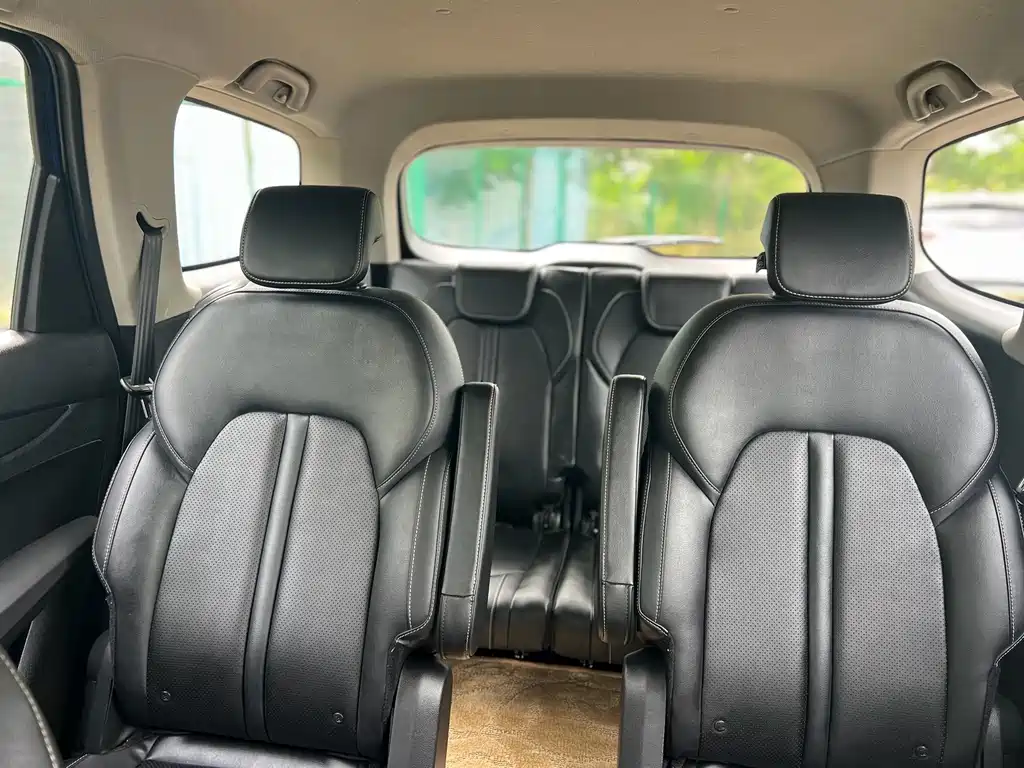 Baojun 360 — миниатюра 7