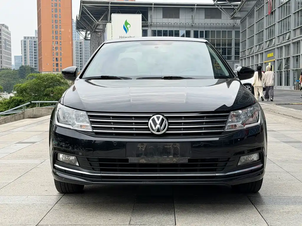 Volkswagen Lavida — миниатюра 2