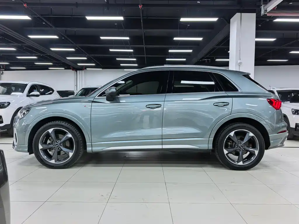 Audi Q3 2022 35 TFSI Fashion