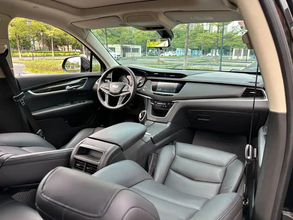 Cadillac XT5 — миниатюра 10