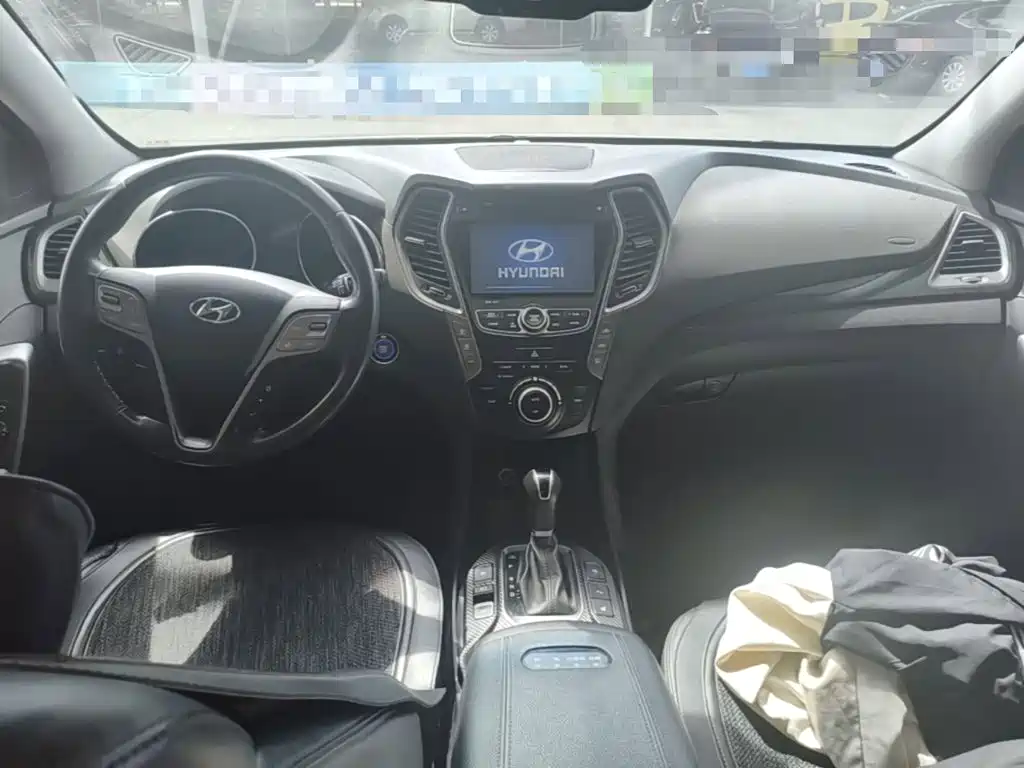 Hyundai Santa Fe — миниатюра 14