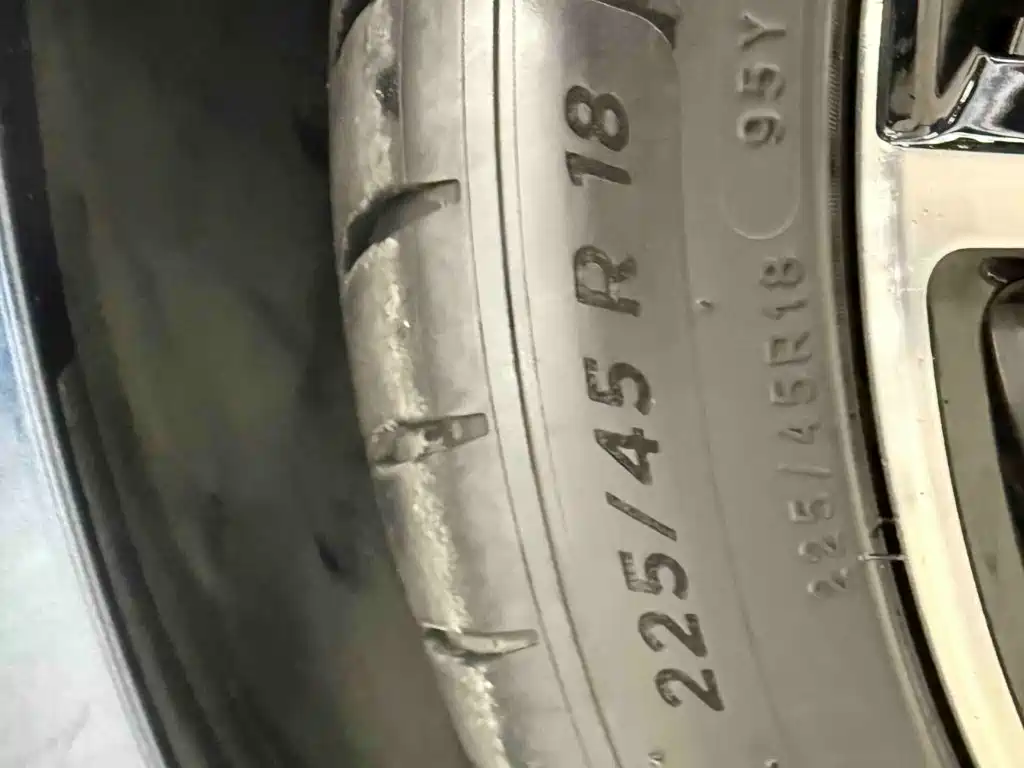 BMW 4 Series — миниатюра 24