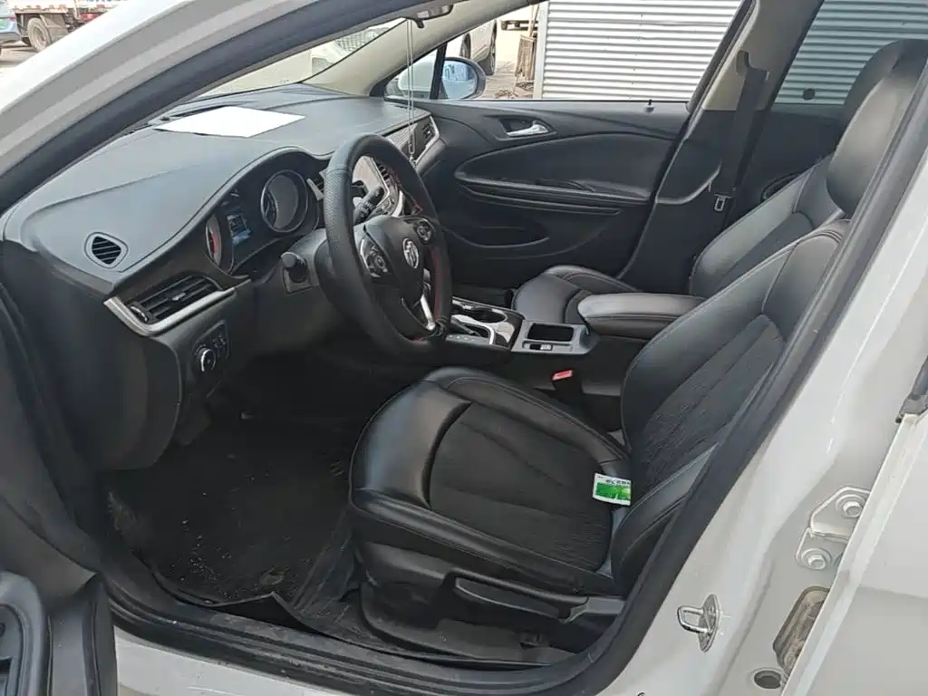 Buick Verano — миниатюра 15