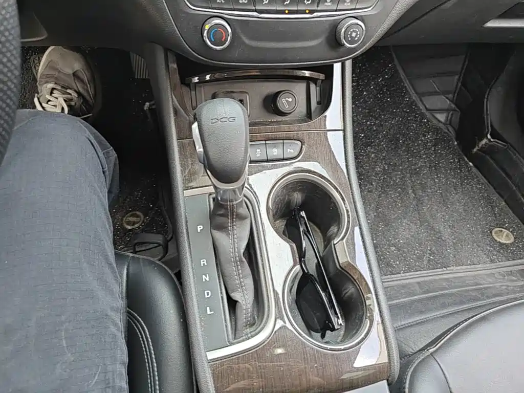 Buick Verano — миниатюра 14