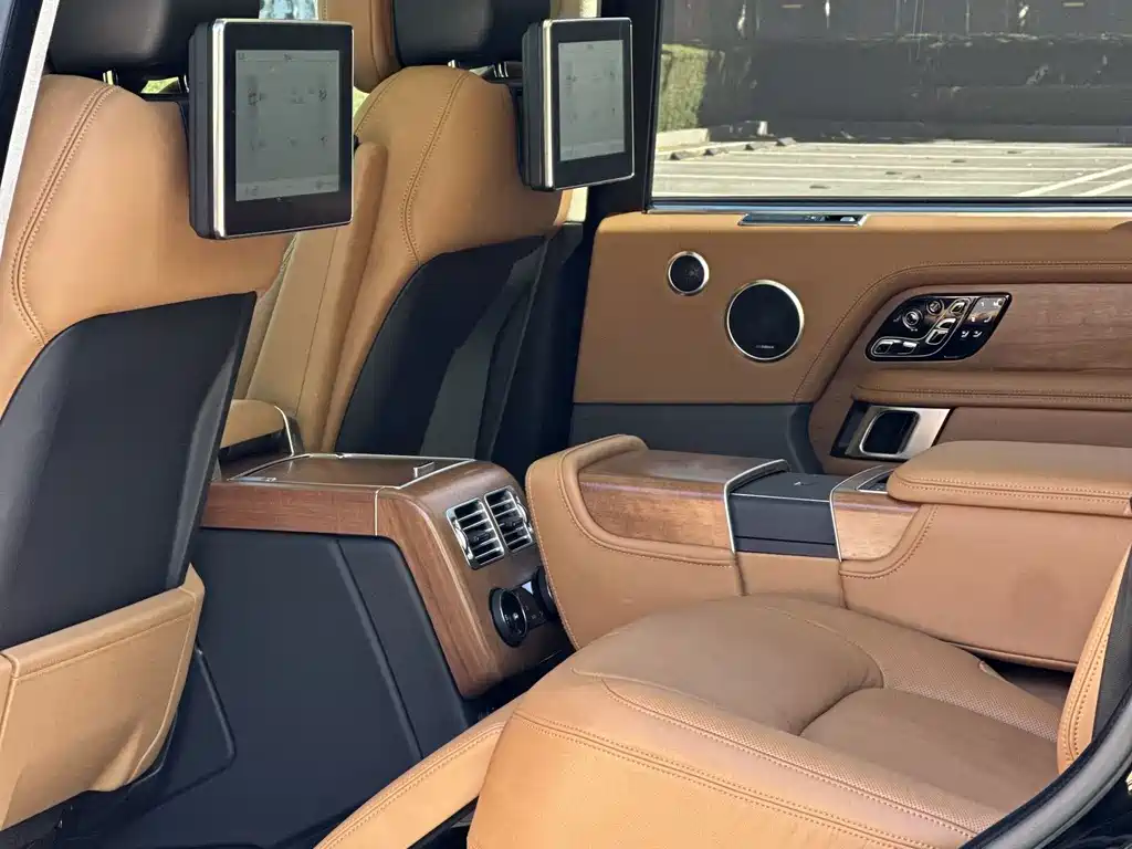 Land Rover Range Rover — миниатюра 12