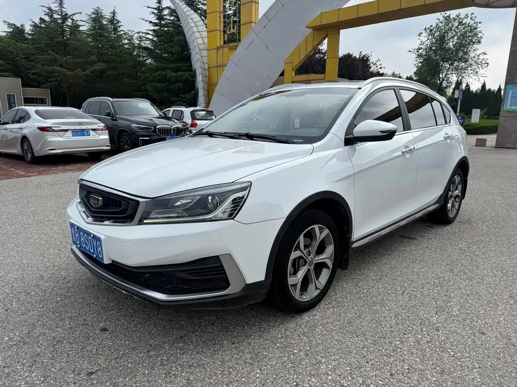 Купить Geely Vision S1