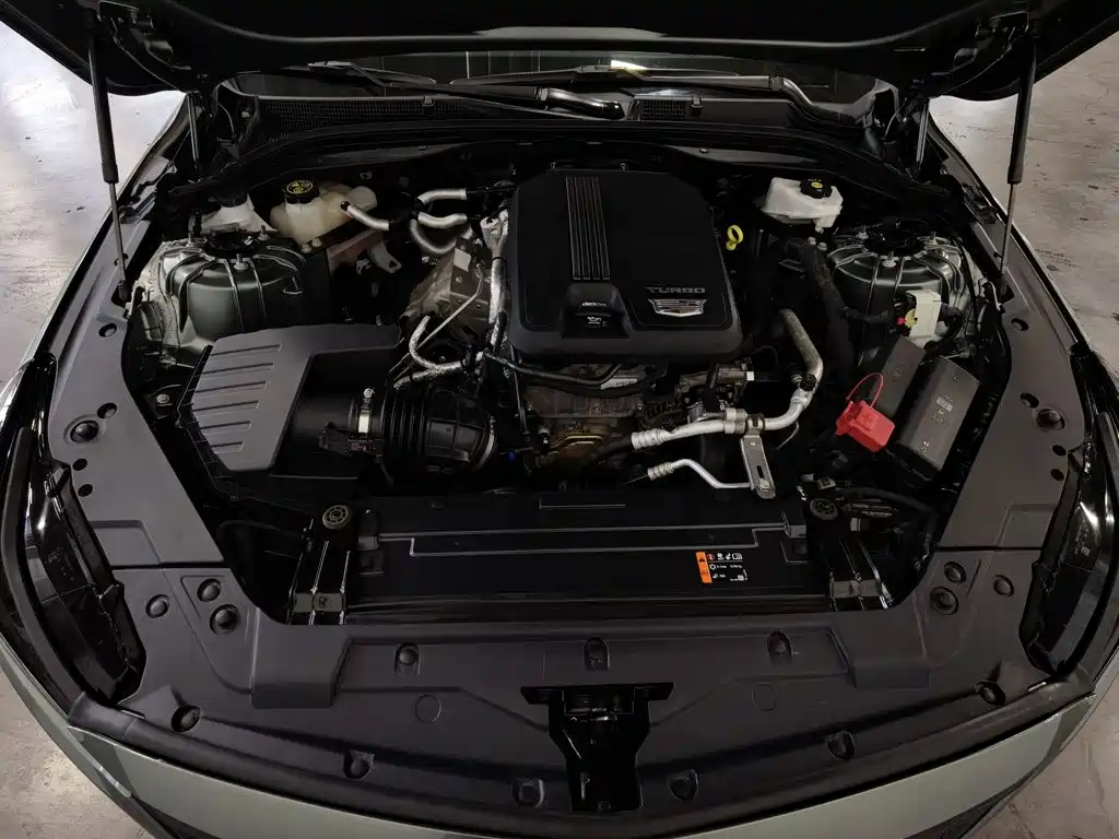 Cadillac CT5 2023 28T Luxury ( Standard )
