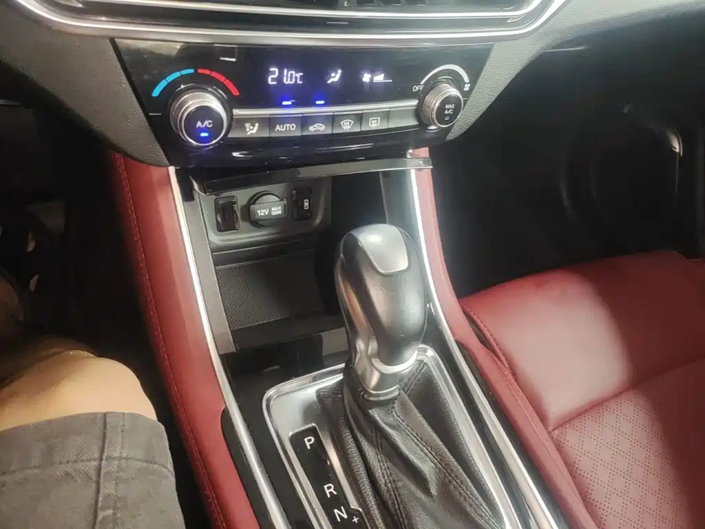 Changan Eado — миниатюра 14