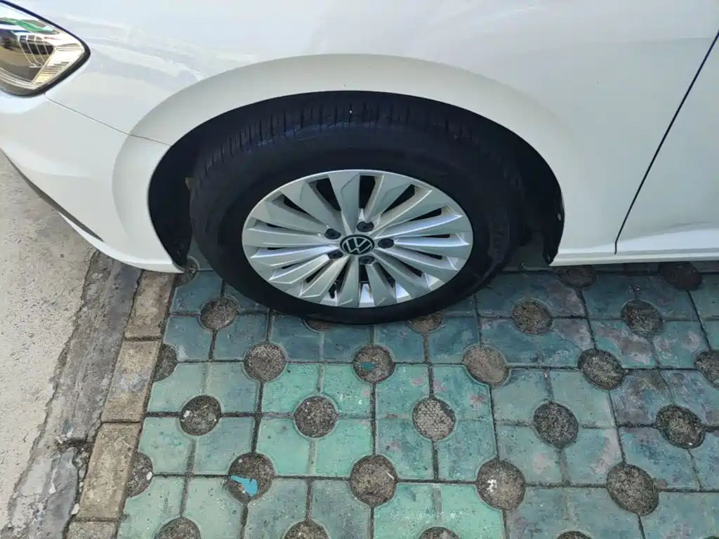 Volkswagen Lavida — миниатюра 23