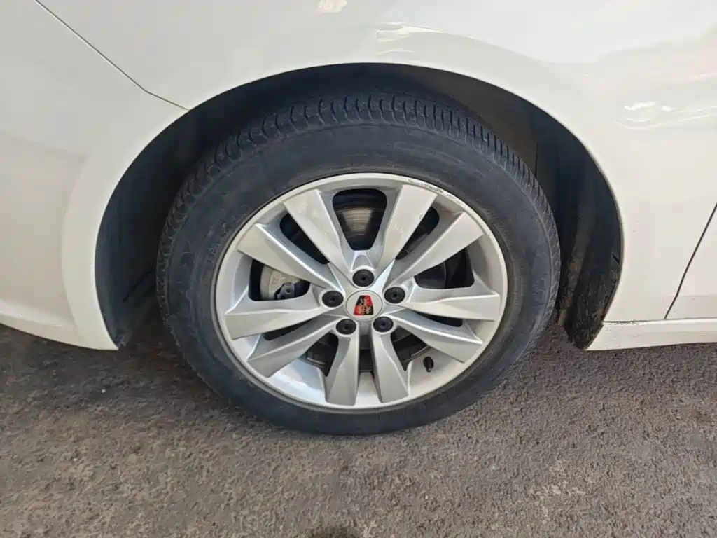 Roewe 360 — миниатюра 23
