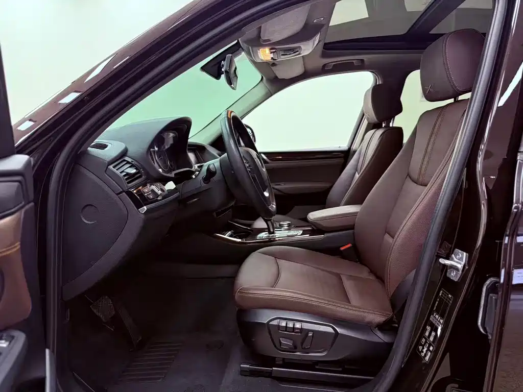 BMW X3 (Import) — миниатюра 7