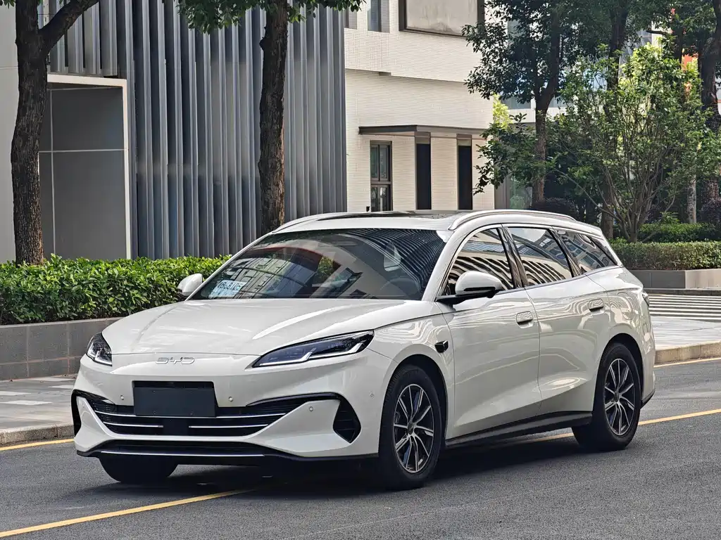 Byd 海豹06 DM-i旅行版 2026