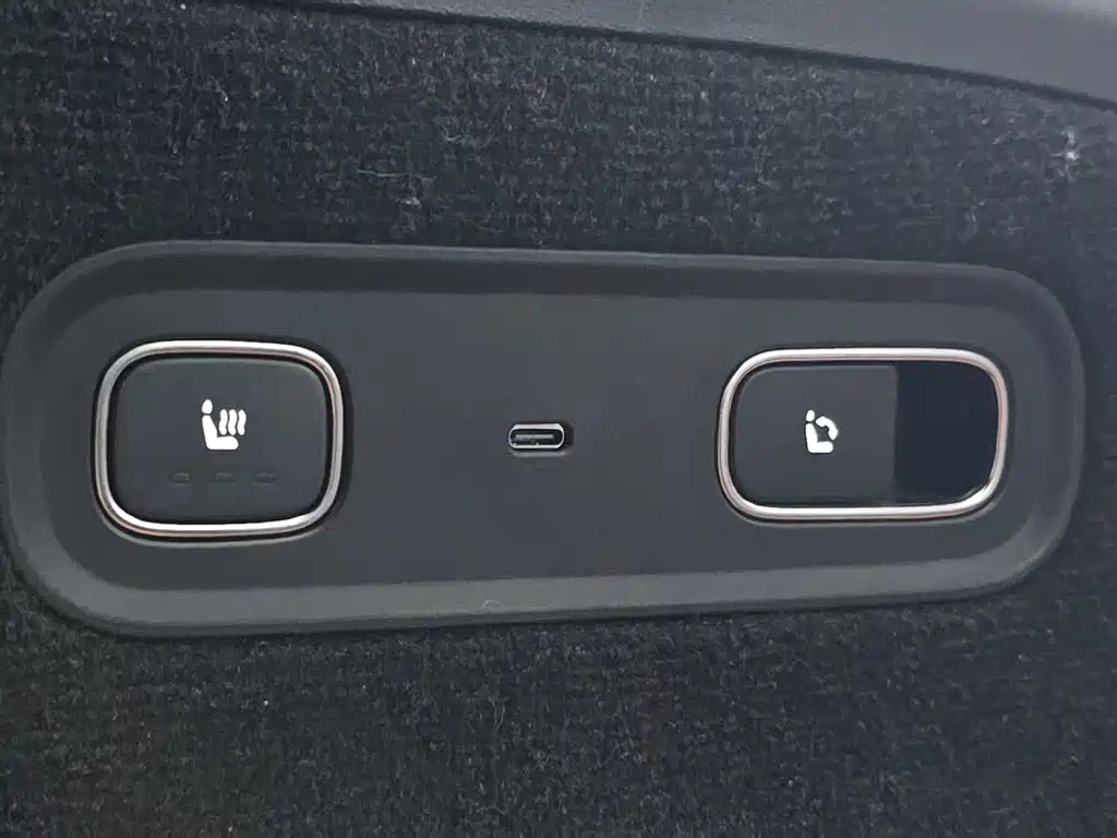 Li Auto Li L9 — миниатюра 17