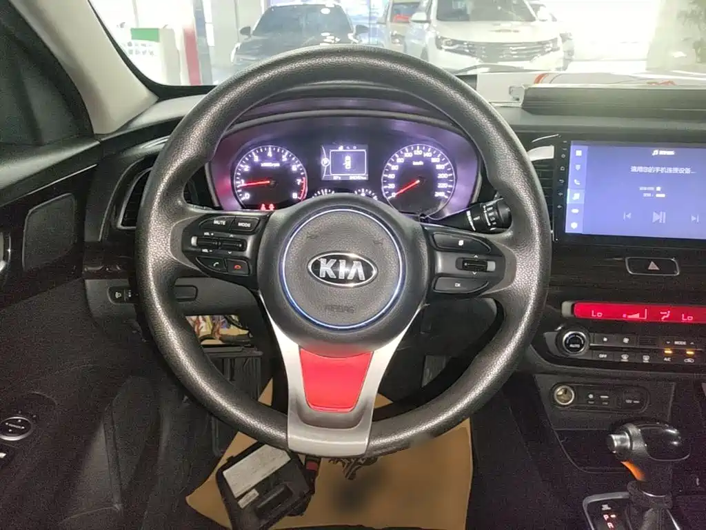 Kia K4 — миниатюра 11
