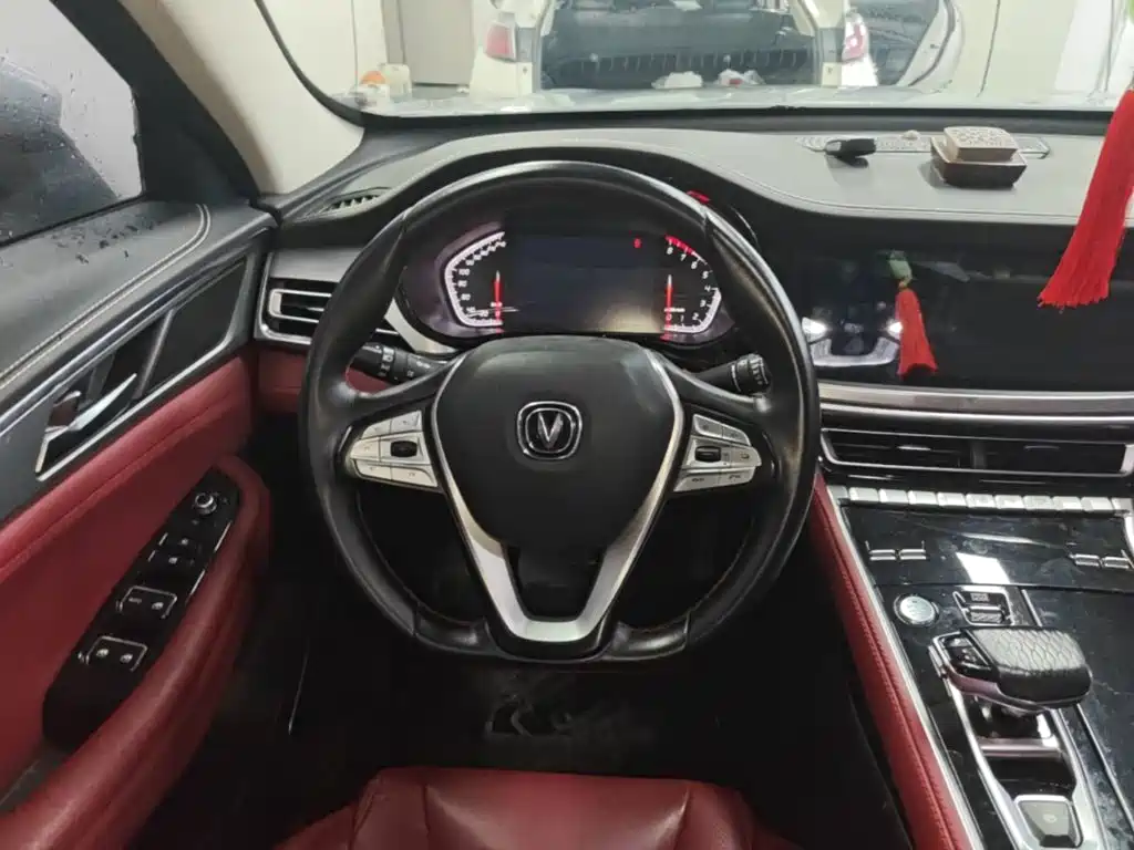 Changan CS85 COUPE — миниатюра 11