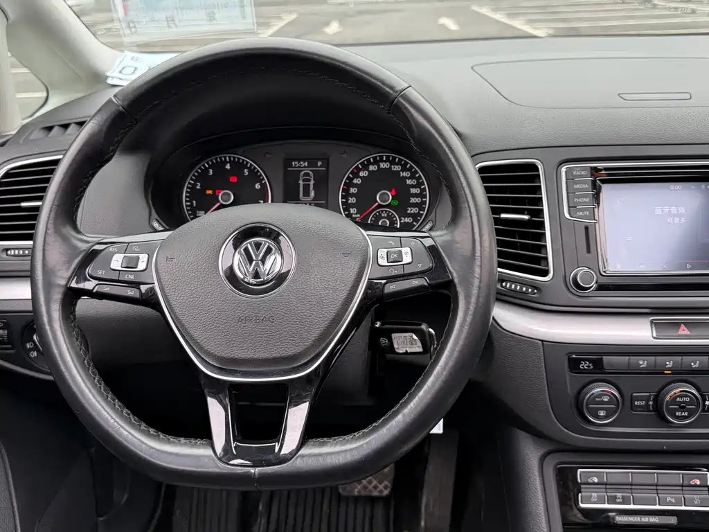 Volkswagen Sharan — миниатюра 16