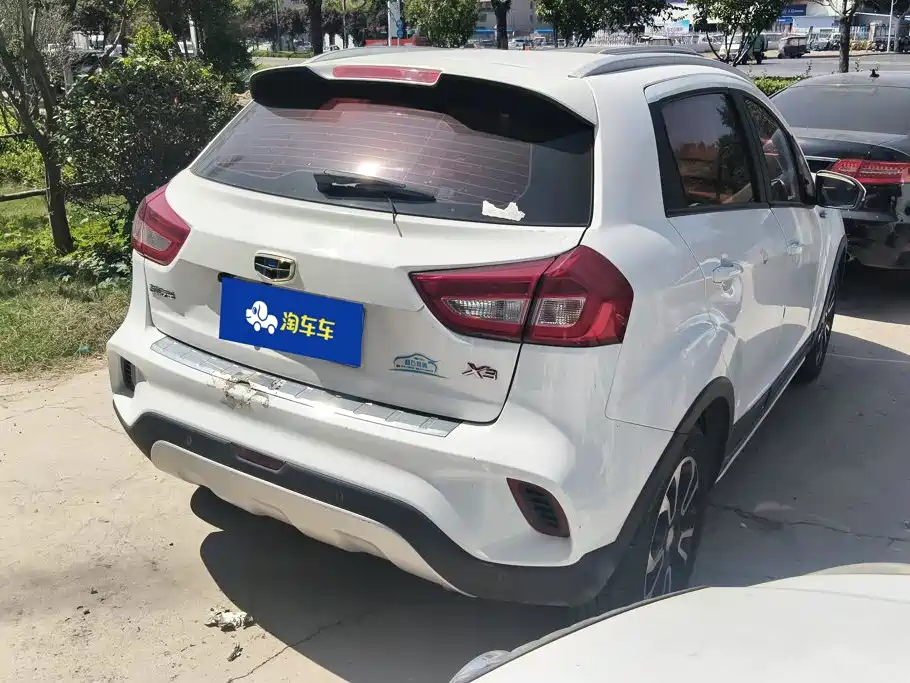 Geely Vision X3 — миниатюра 3